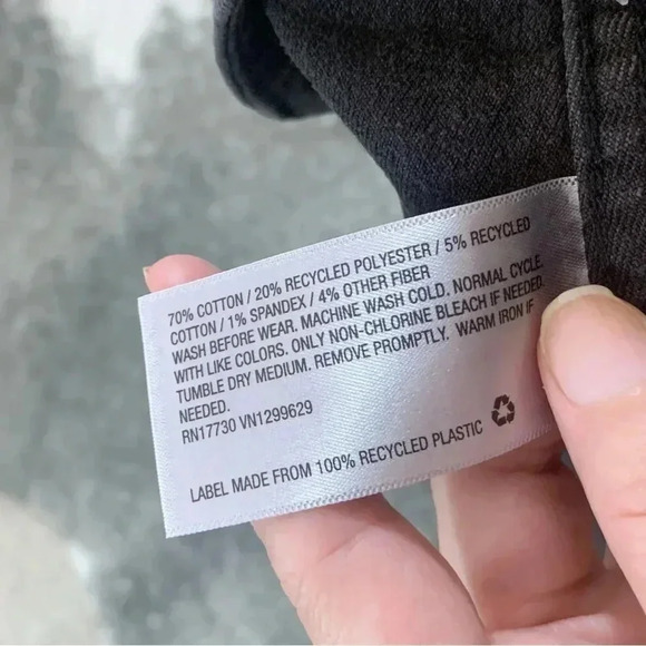 NWT Super High Rise Shorts - Picture 9 of 12